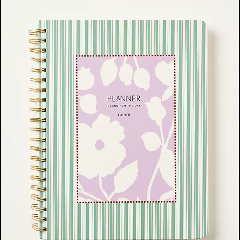 Anthropologie x Papier Spiral Lined
Daily Planner (brand new)